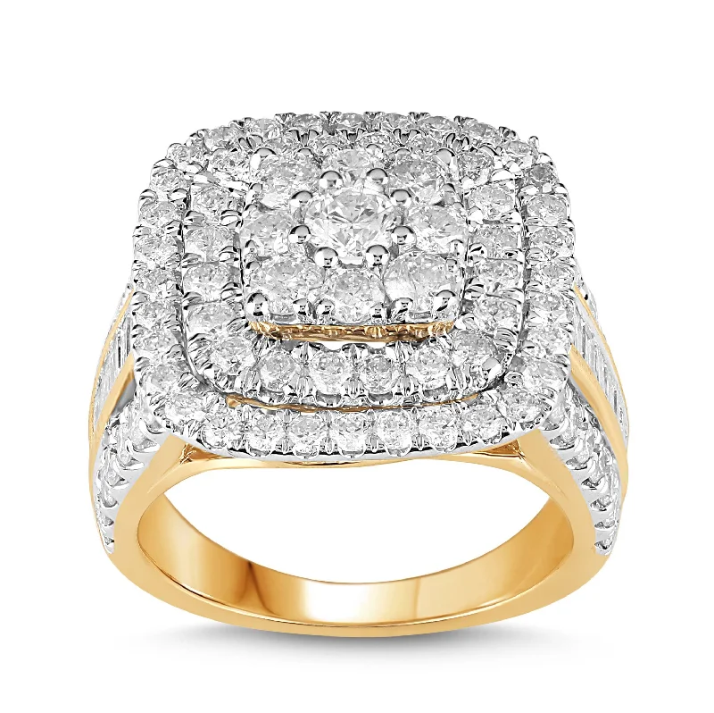 Double Halo Ring with 2.80ct of Diamonds in 9ct Yellow Gold