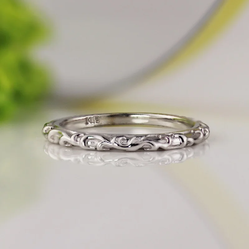 Auriya Vintage Floral Scroll Wedding Band 14k Gold