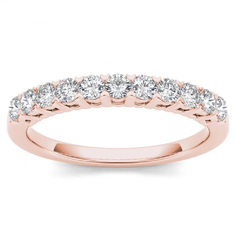 De Couer 10k Rose Gold 2/5ct TDW Diamond Women's Wedding Band - Pink