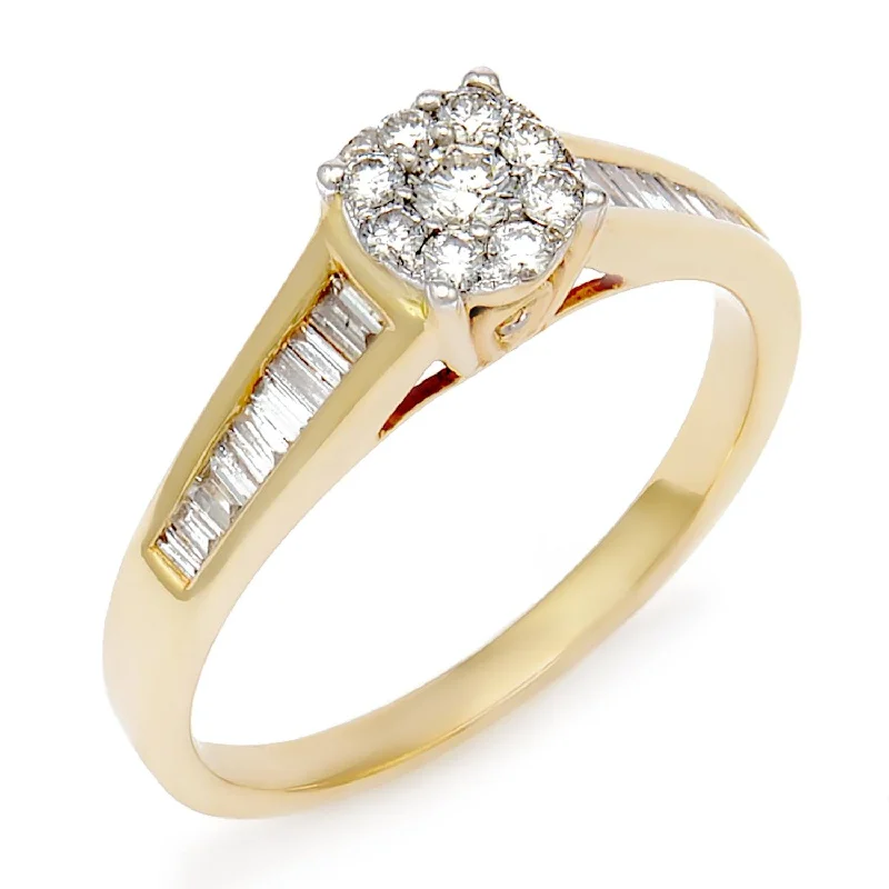 Cluster Ring with 0.70ct of Diamonds in 14ct Yellow Gold