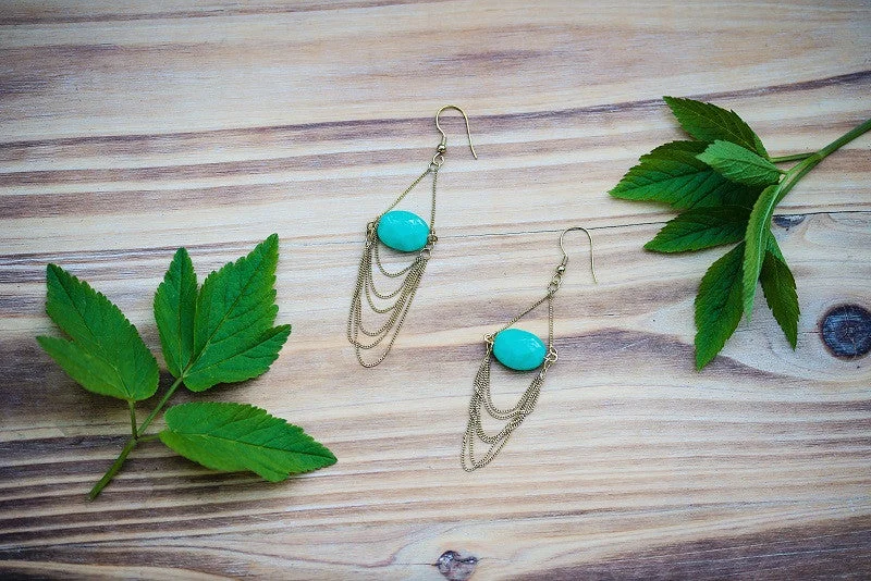 Off the Chain Earrings Aqua