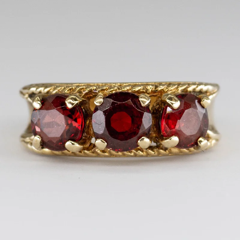 Garnet Three Stone 10K Gold Ring | 1.5 ctw | SZ 7.75 |