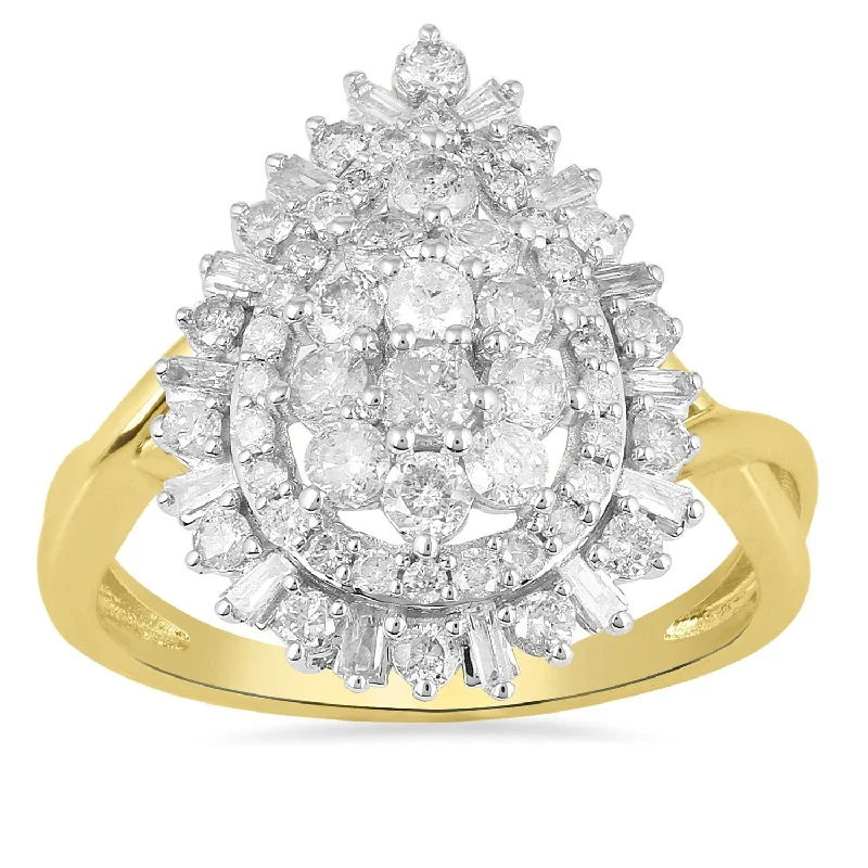 Brilliant Pear Shape Ring with 1.00ct of Diamonds in 9ct Yellow Gold