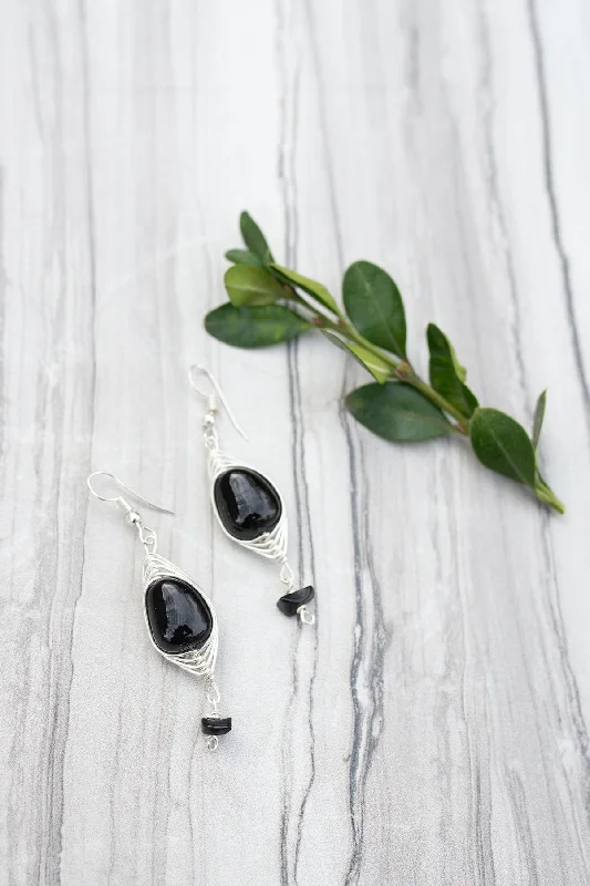 Black Stacked Station Earring