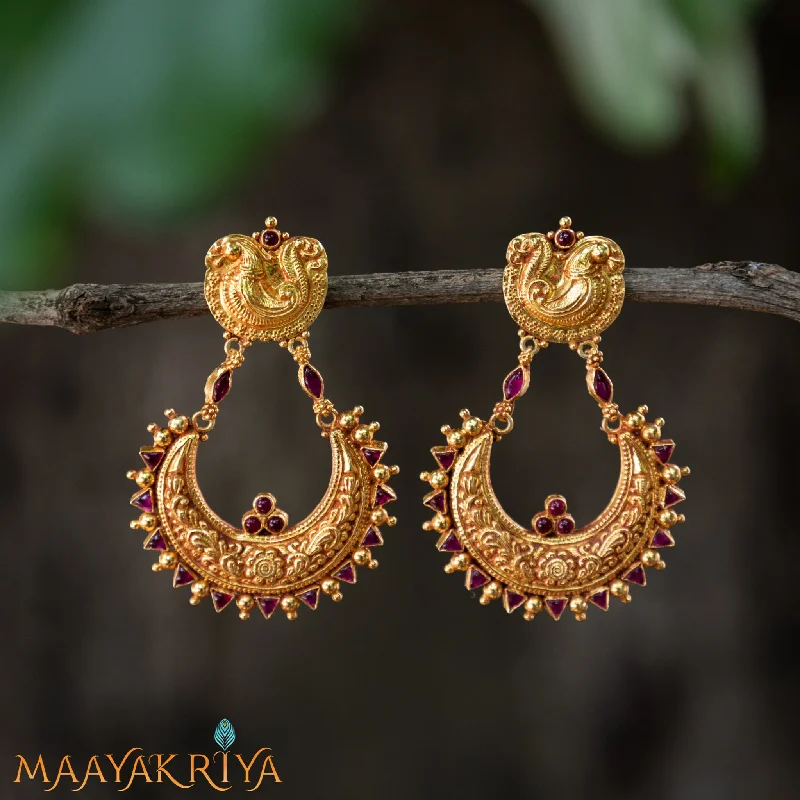 Hamsaka Earrings