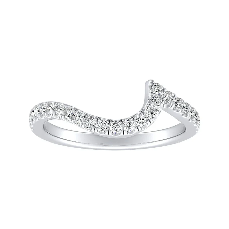 Auriya 1/4ctw Contoured Diamond Wedding Band Platinum