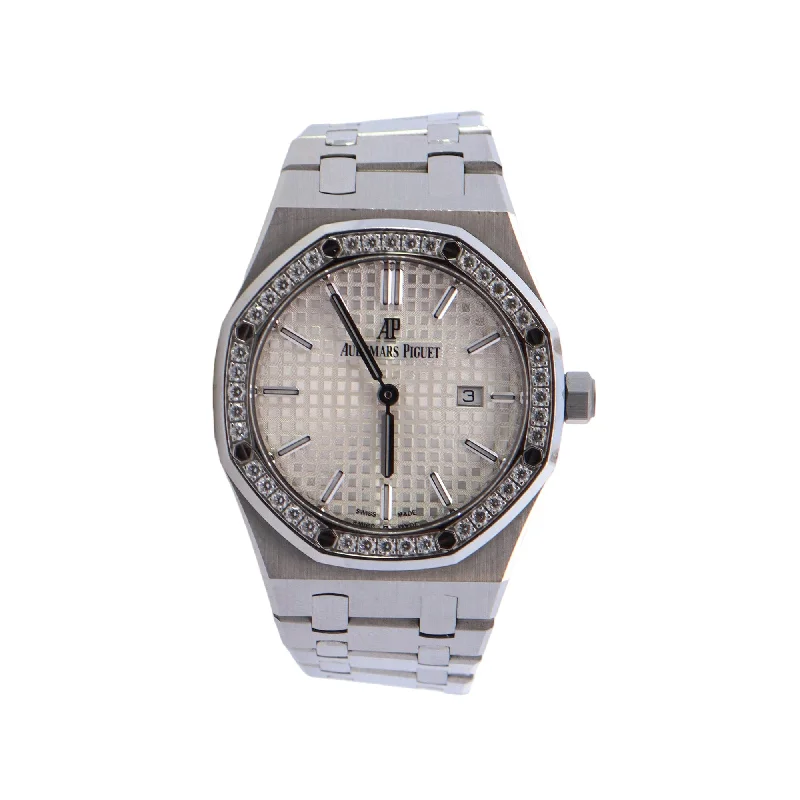 Audemars Piguet Ladies Royal Oak Stainless Steel 33mm White Stick Dial Watch Reference# 67651ST.ZZ.1261ST.01