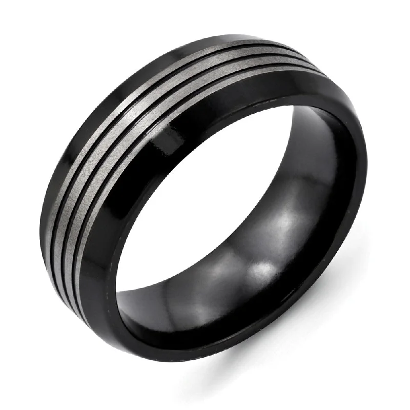 8mm Two-Tone Striped Beveled Edge Band in Black Titanium